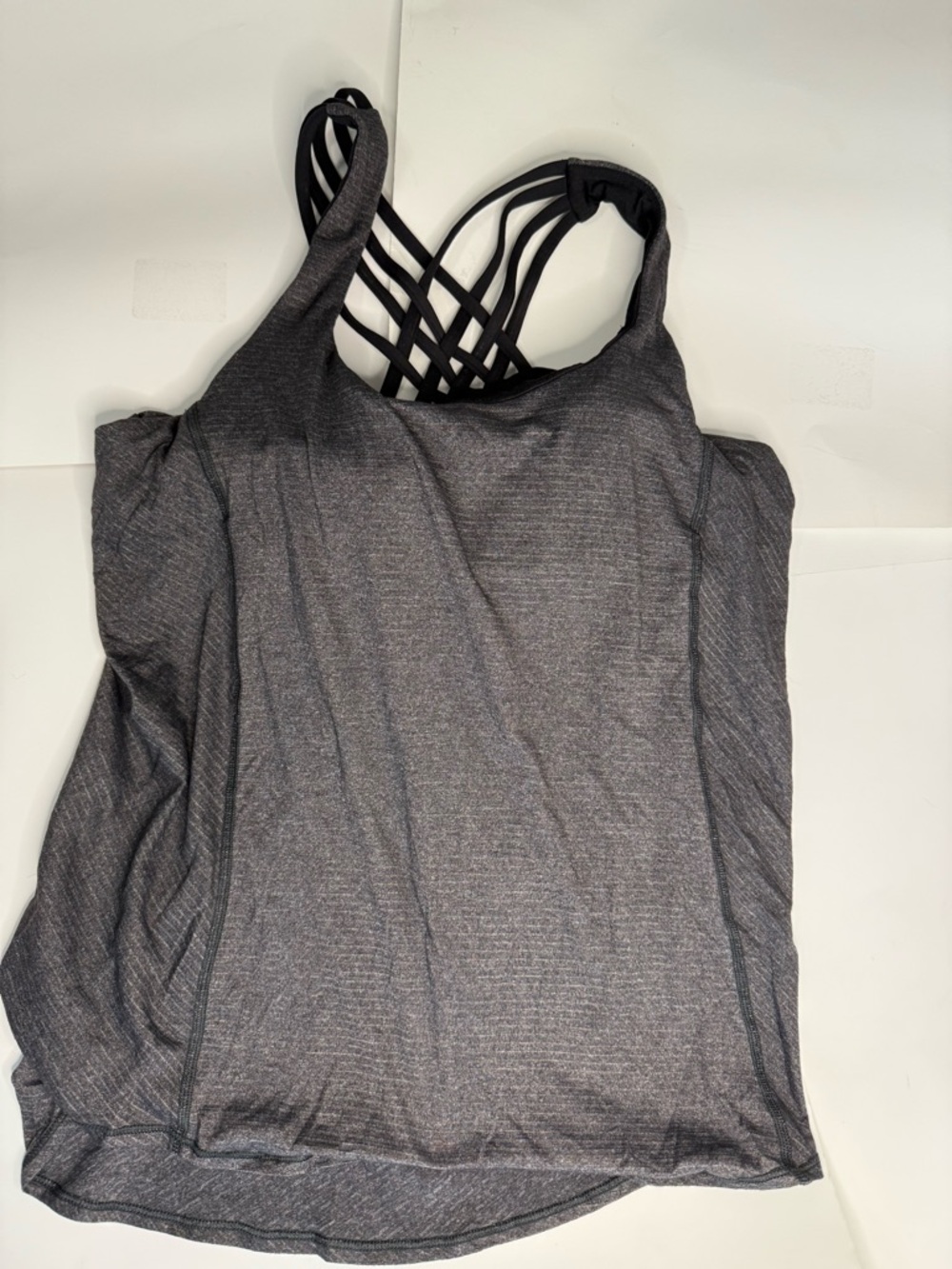 BUNDLE: Lululemon, tank, crop joggers, size 6. - Picture 7 of 8